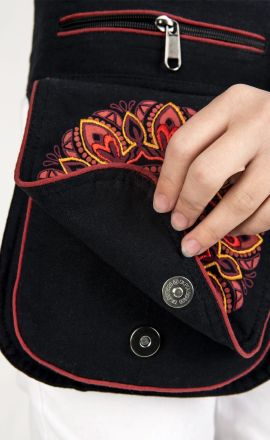Hüfttasche Michaela Gautam Anila mit Mandala-Stickerei Schwarz-rubinrot