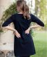 Kleid Michaela Gautam Narami mit Stickereien Schwarz-lila