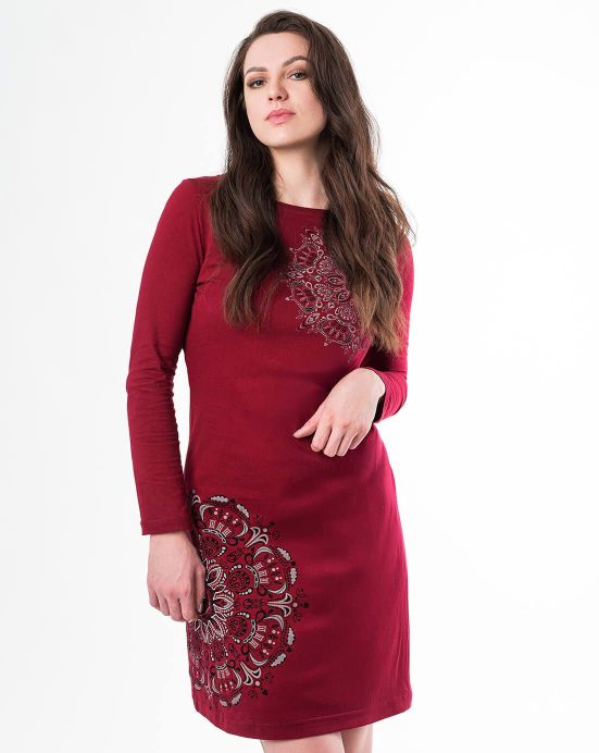 Kleid Michaela Gautam Kadhya mit gesticktem Mandala Bordeaux