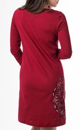 Kleid Michaela Gautam Kadhya mit gesticktem Mandala Bordeaux